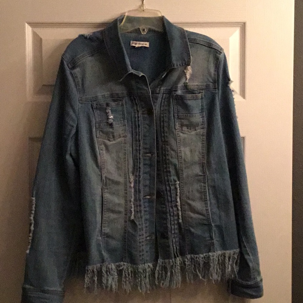 Fringe Denim Jean Jacket🎸🎸🎸